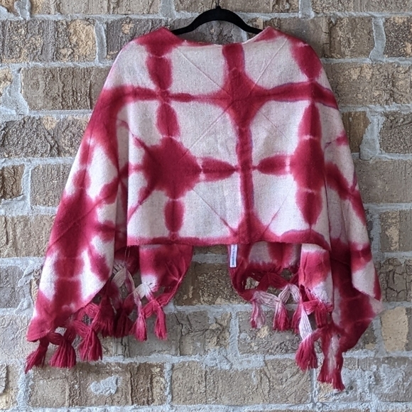 NWOT Arrte Seda Tie Dye Star Ikat Shawl Scarf - Picture 5 of 7